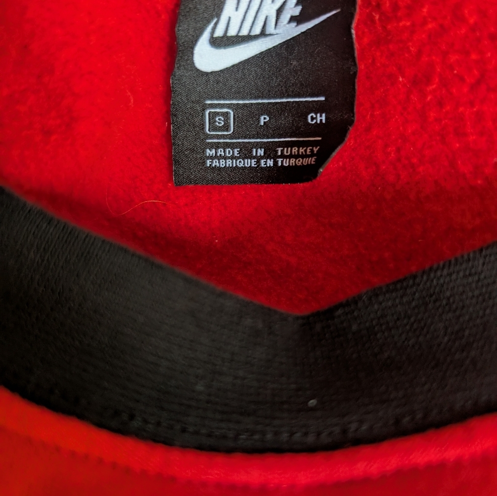 Nike Women's Red Sweatshirt with Gold Sequin Logo - Picture 6 of 7